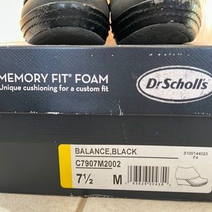 Dr Scholl’s, size 7.5, color black